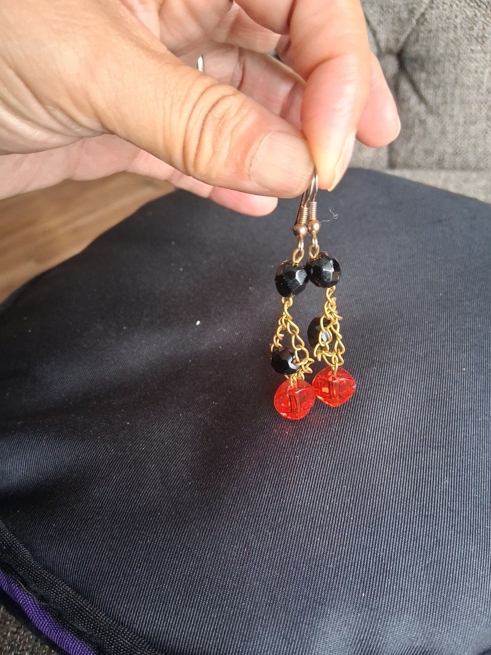 Gold Chain Dangle Earrings with Black and Red Beads